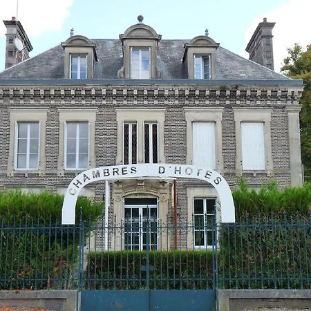 Bed and Breakfast Le Betrot Estissac Exterior foto