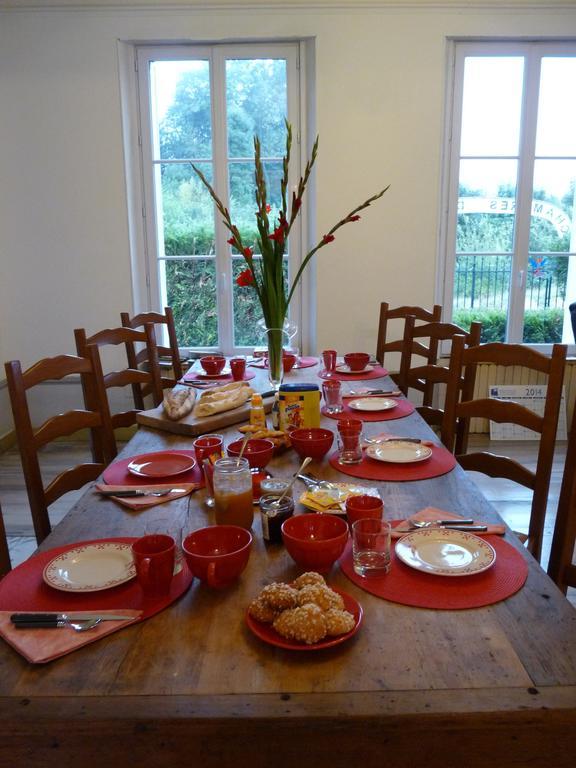 Bed and Breakfast Le Betrot Estissac Exterior foto
