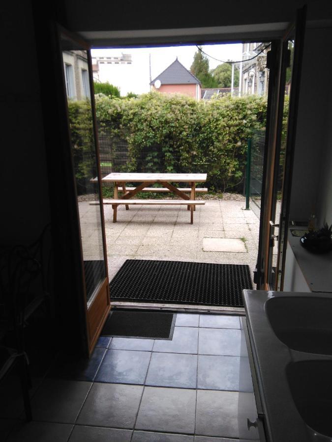 Bed and Breakfast Le Betrot Estissac Exterior foto